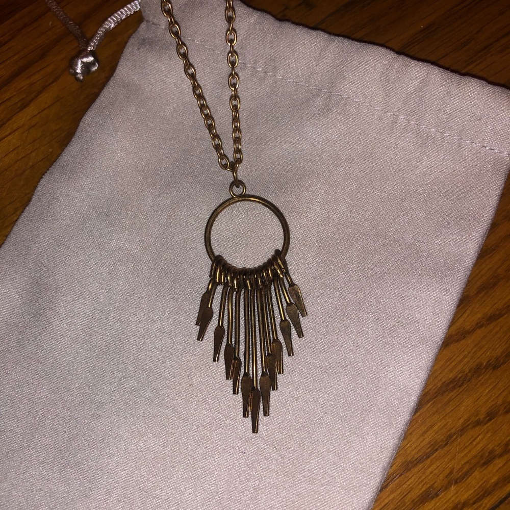 arrow/feather necklaces! - Picture 2 of 4